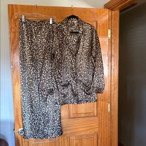 Ambrielle Leopard Print Pajama Set